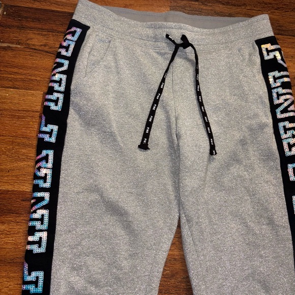 RARE HTF VS PINK Fashion Show Mermaid Bling Sweatpant Joggers - Picture 14 of 15